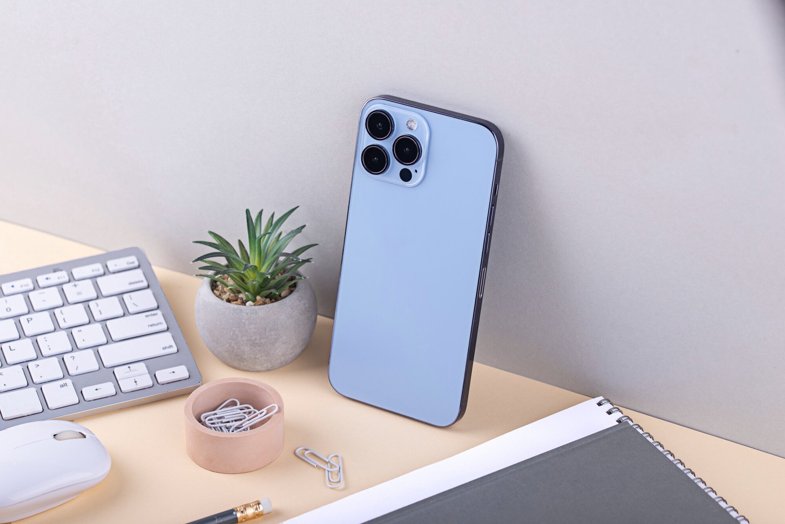 Why Apple’s iPhone 17e Could Be the Biggest Smartphone Launch of Early 2026